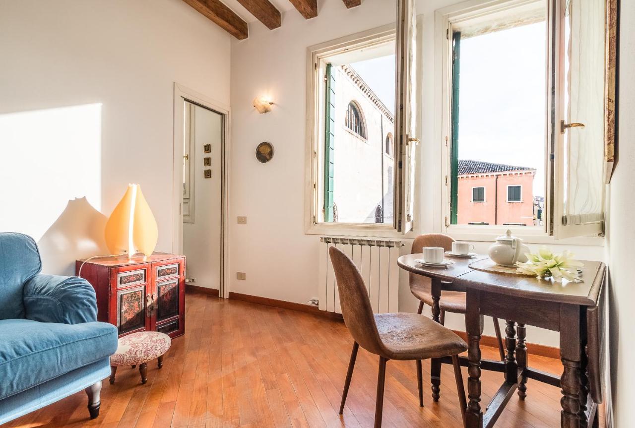 7 Windows On Venice Exterior photo